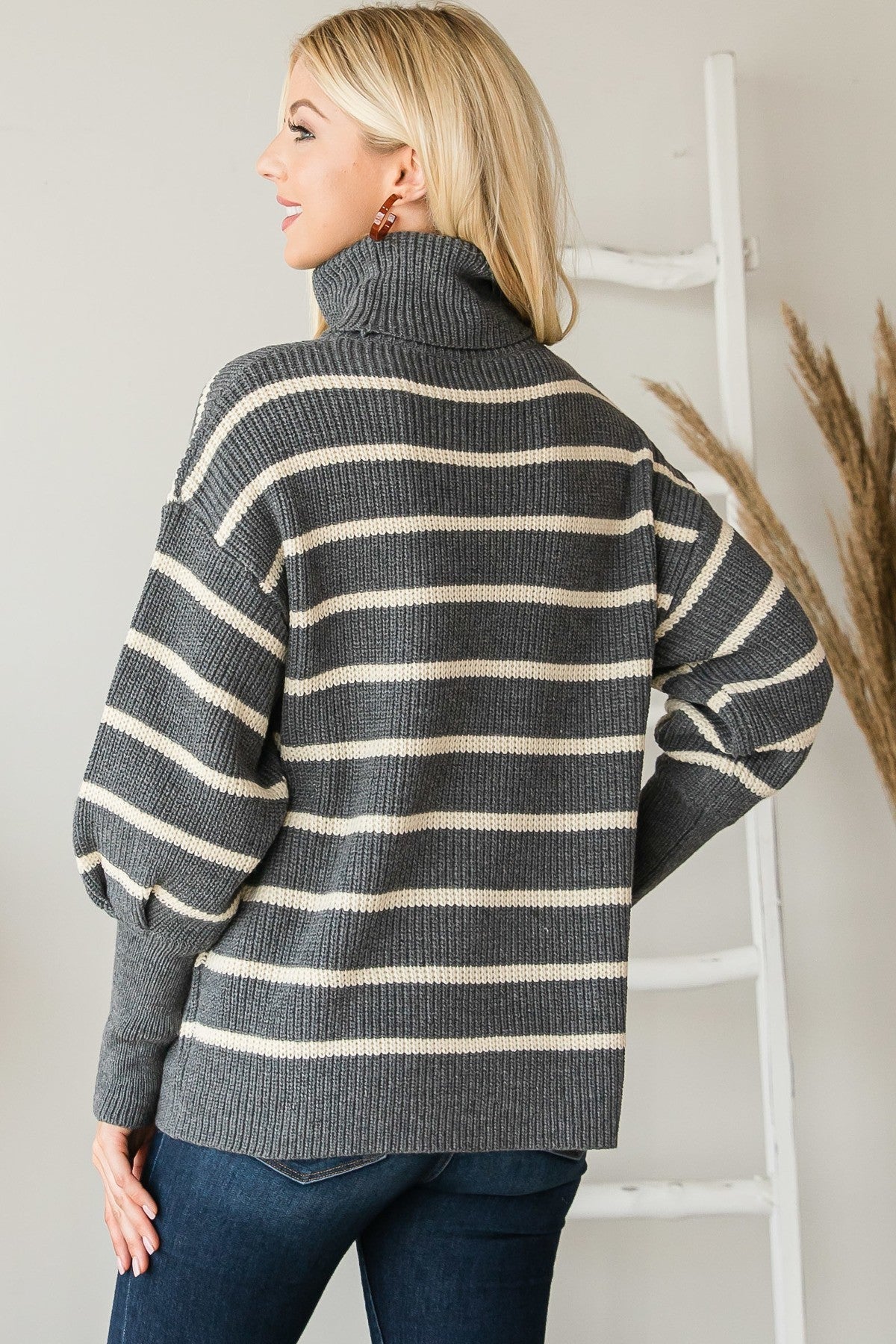 THE HEATHER Heavy Knit Striped Turtle Neck Knit Sweater