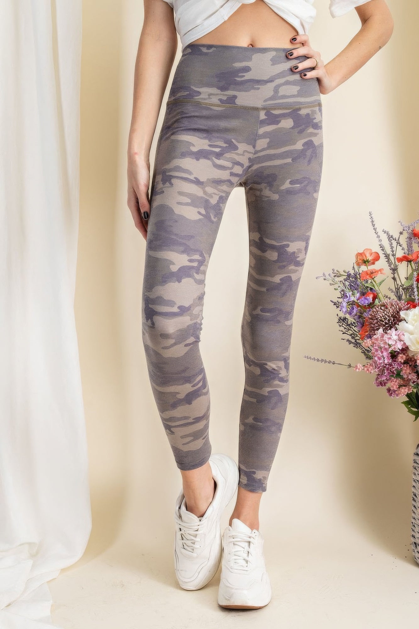 THE CAMI Camouflage Printed Rayon Spandex Leggings