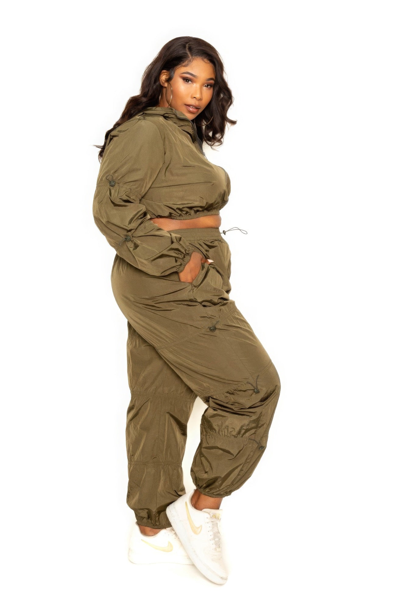 THE MARYANN Active Zip Up Set With Cord Lock Detail