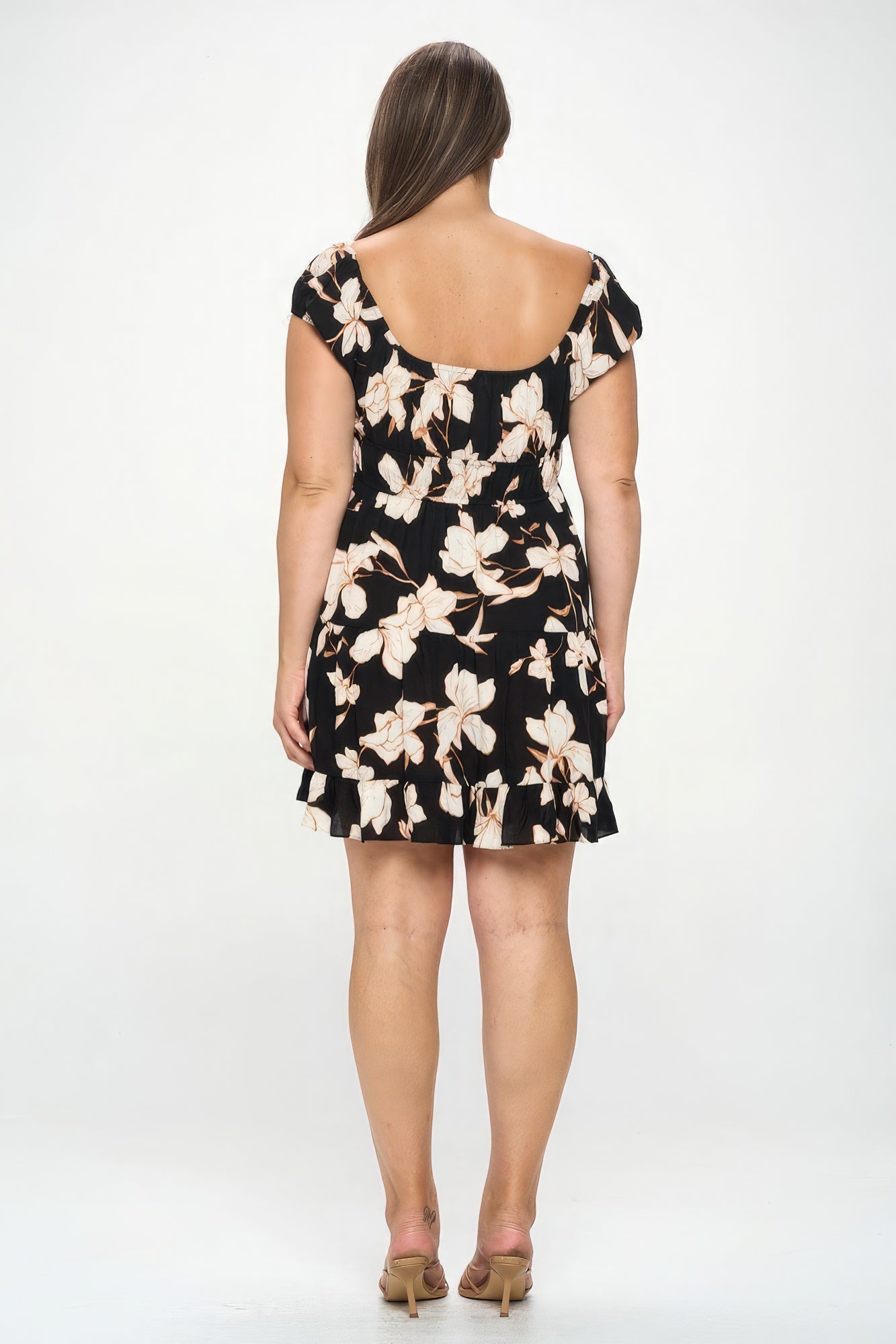 THE BAILEY Plus Big Floral Front Tie Ruffle Mini Dress